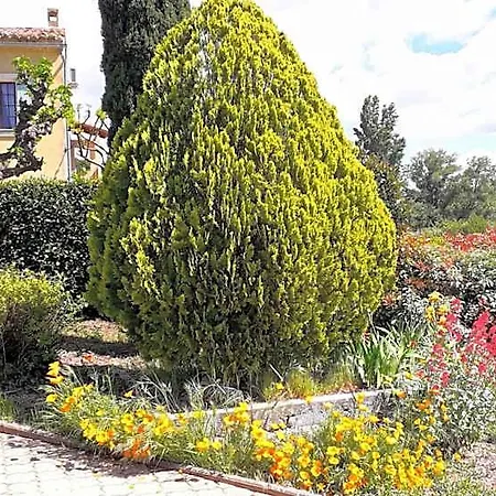 Couette-café Golf Club D'uzes 3*