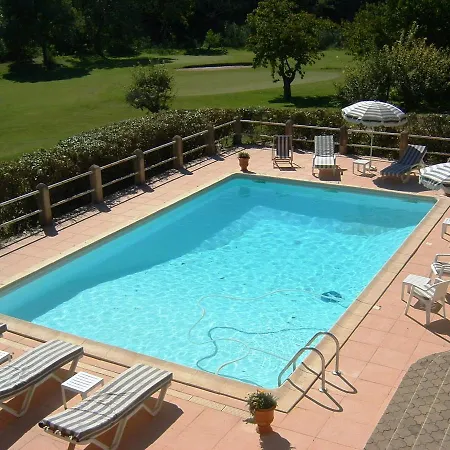 Golf Club D'uzes Bed and Breakfast Uzès
